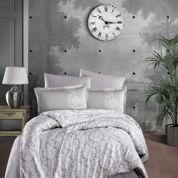 Satīns de Luxe/TOLEDO/108 eur