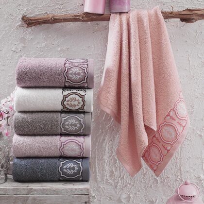 A017 70x140 cm 7 eur , 50x90 cm 4 eur