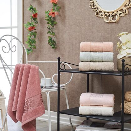 A024 70x140 cm 7eur , 50x90 cm 4eur