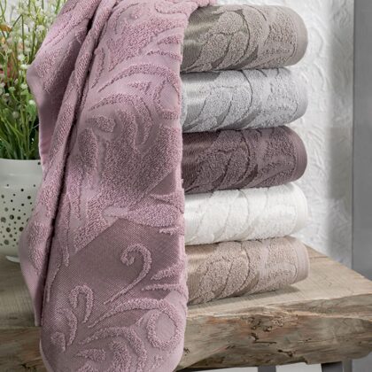 A028 70x140 cm 7 eur , 50x90 cm 4 eur