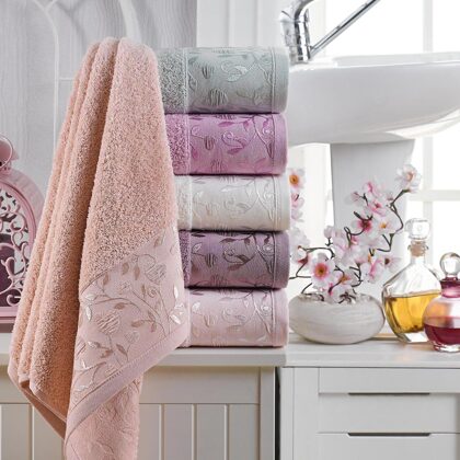 A047 70x140 cm 7 eur , 50x90 cm 4 eur