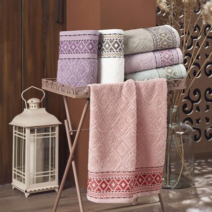 A052 70x140 cm 7 eur , 50x90 cm 4 eur