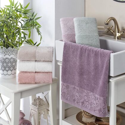 A056 70x140 cm 7 eur , 50x90 cm 4 eur