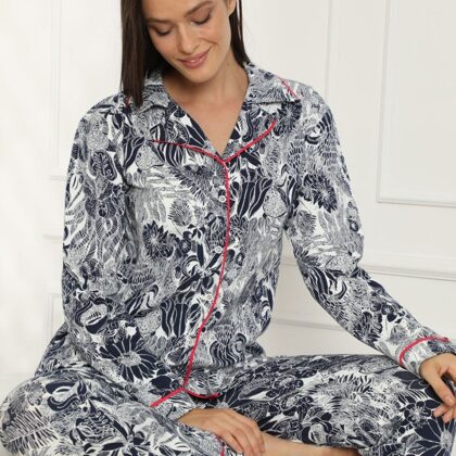 IP15 Izmēri no S līdz XL , sastāvs 95% kokvilna 5% elastāns, 19 eur