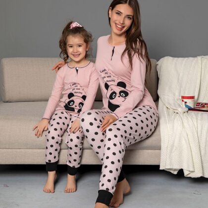 IP20 Izmēri no S līdz XL , sastāvs 95% kokvilna 5% elastāns , 19 eur