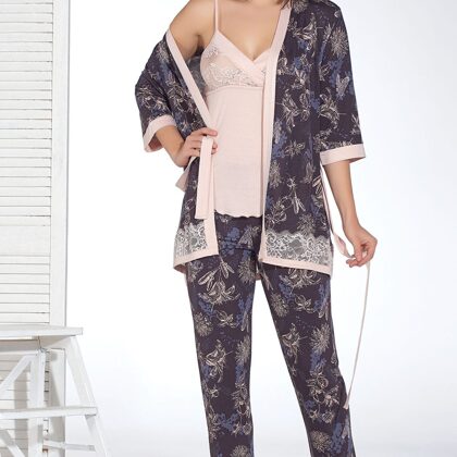 SK  26 Izmēri no S līdz XL , 95% viskoze 5% elastāns , 40 eur