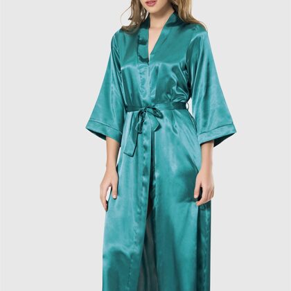 AHU 20 Izmēri no S līdz XL , 100% poliesters , 20 eur