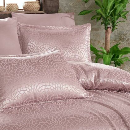 EL 05 240x250 cm spilvendrānas 50x70 cm  39 eur