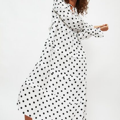 KTR 50 Izmēri no 34 līdz 42 , 100% viskoze , 25 eur