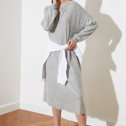 KTR44 Izmēri no XS līdz L , 50% poliesters, 20% viskoze, 20% kokv 4% elastāns, 20 eur