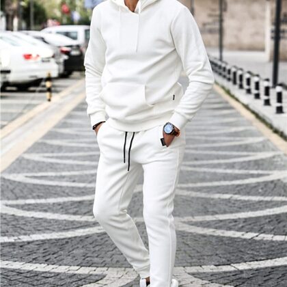 MD40 Izmēri no S līdz XL 65% kokvilna 35% poliesters 45 eur