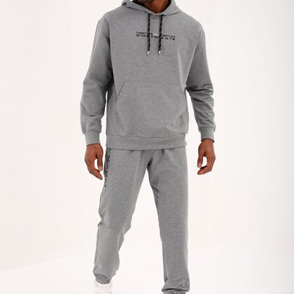 TL 012 Izmēri no S līdz 2XL , 77% kokvilna 17% poliesters 6% elastāns , 45 eur