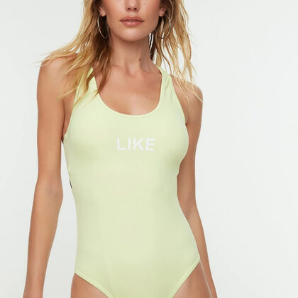 KP 030  Izmēi no 34 līdz 44   19 eur