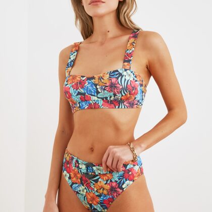 AA 020 apakša Izmēri no 34 līdz 42 , 12 eur