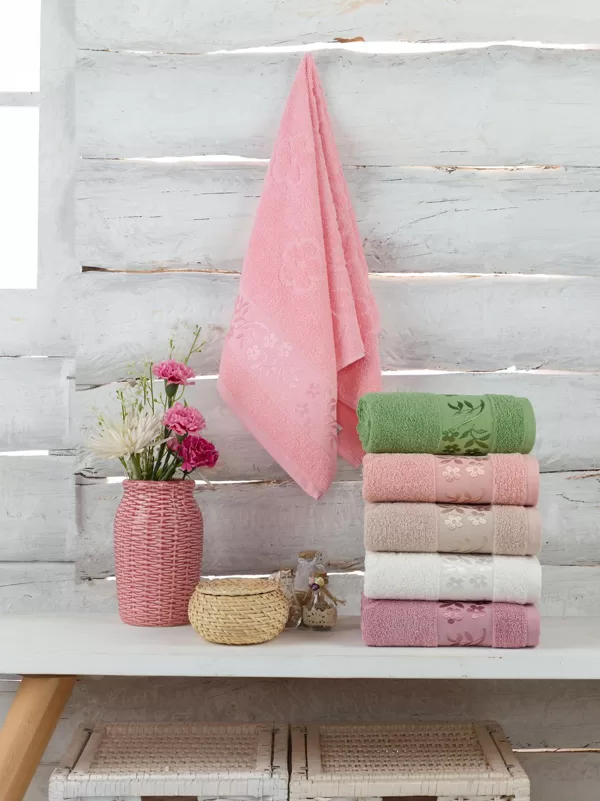 A025 70x140 cm 7eur, 50x90 cm 4eur