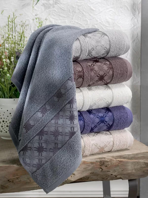 A027 70x140 cm 7 eur , 50x90 cm 4 eur