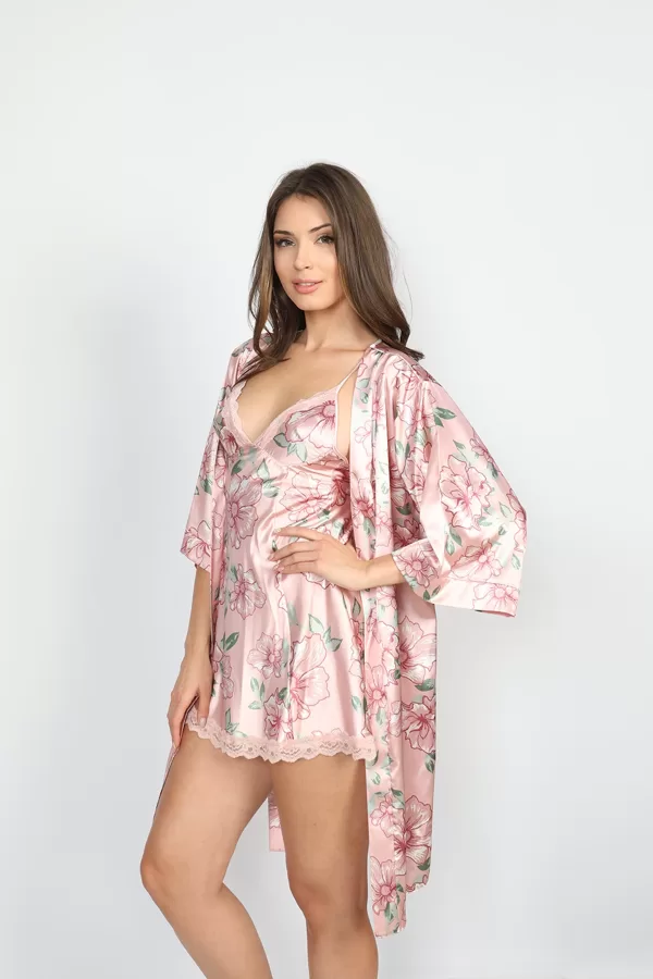 GI 02 5 daļas, halāts, tops, šorti, naktskrekls , bikses, no S līdz XL, 39 eur