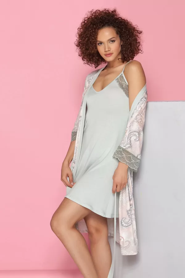 SK 15 Izmēri no S līdz XL , 95% viskoze 5% elastāns , 25 eur