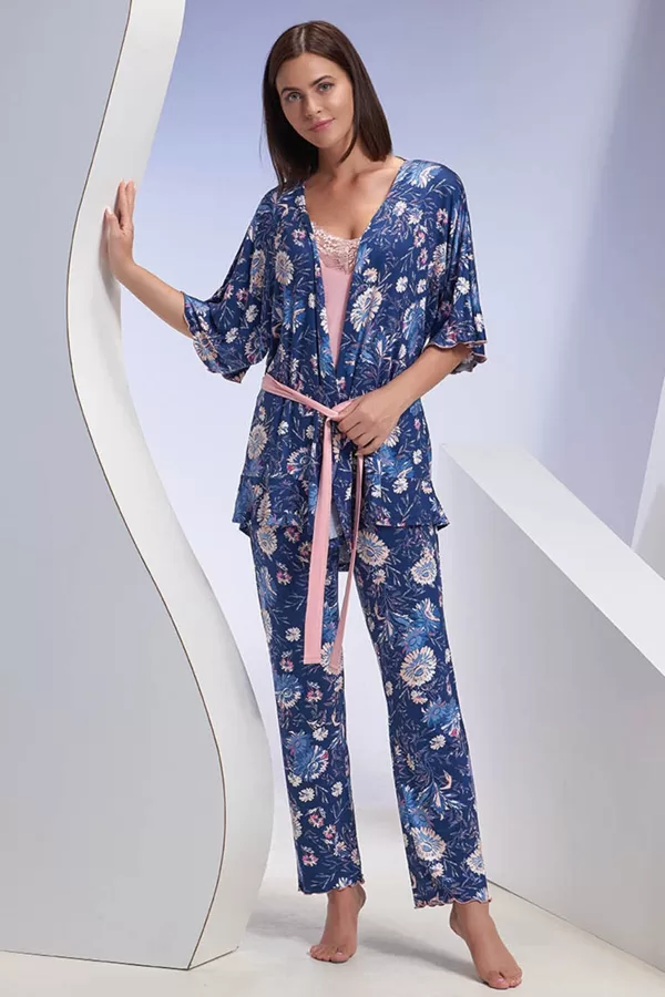 SK 21 Izmēri no S līdz XL , 95% viskoze 5% elastāns , 35 eur