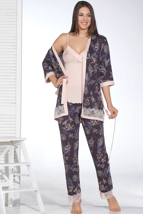 SK  26 Izmēri no S līdz XL , 95% viskoze 5% elastāns , 40 eur