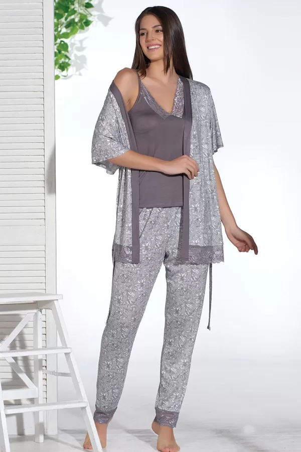 SK 28 Izmēri no S līdz XL , 95% viskoze 5% elastāns , 45 eur