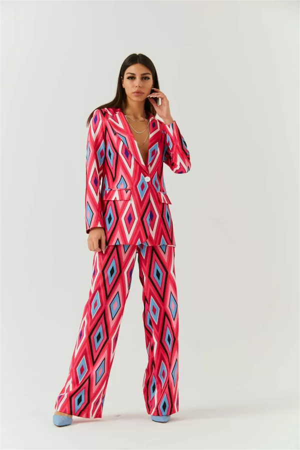 BKT 002 S M L  55 EUR