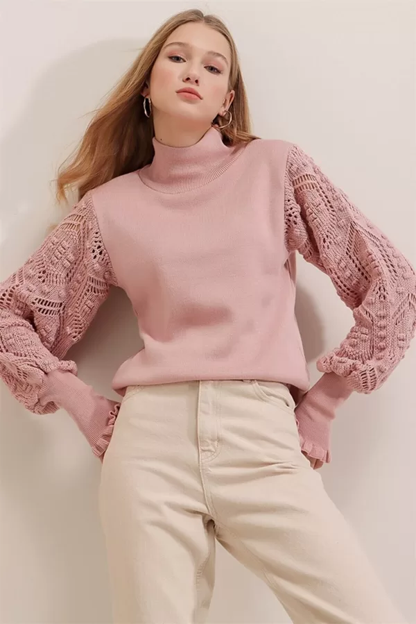 AF 004  Izmēri no S līdz XXL  100% akrils  23 eur 