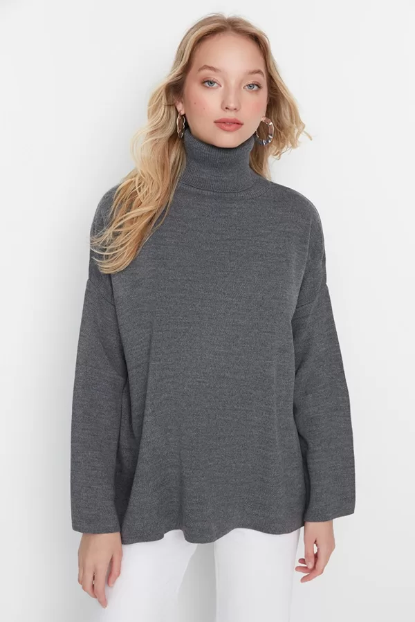 TM  002  S M L  1005 akrils  19 eur