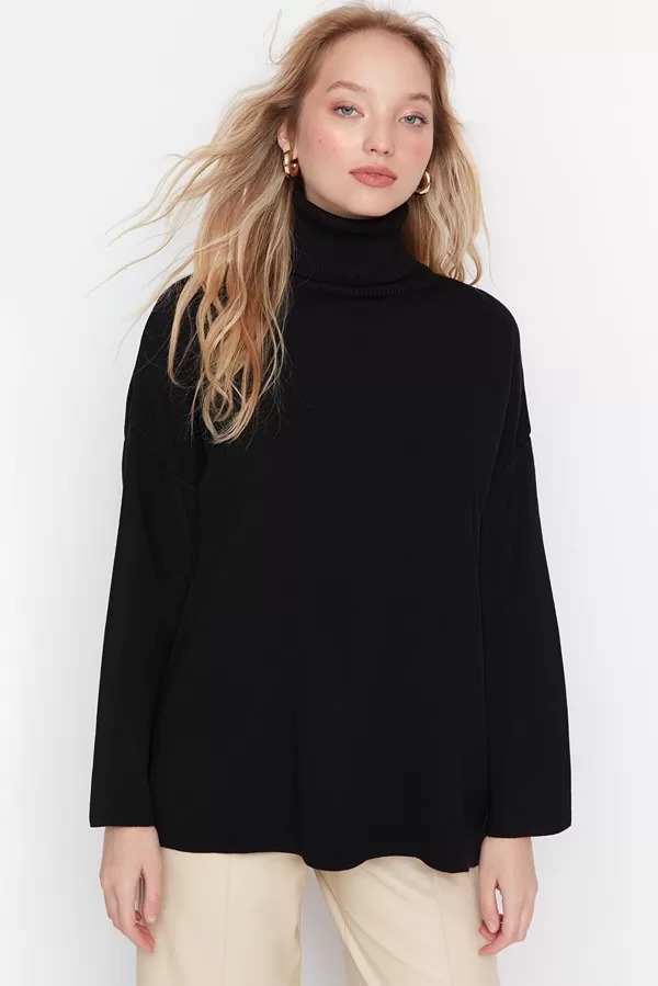 TM  003  S M L  100% akrils  19 eur