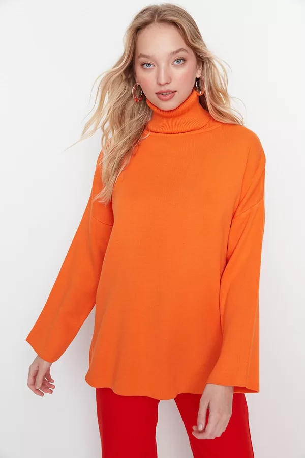 TM  004  S M L  100% akrils  19 eur