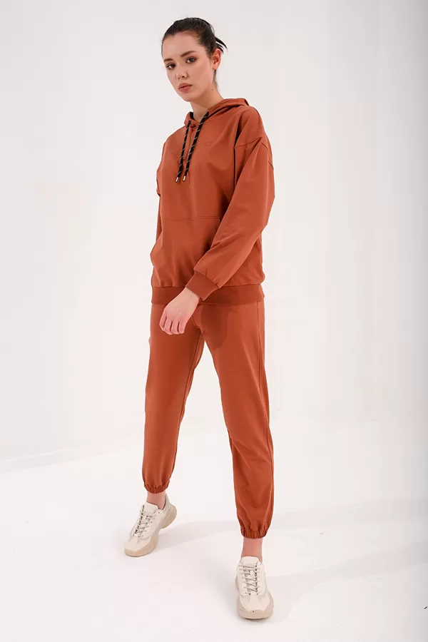 TLS 013 Izmēri no S līdz 2XL , 77% kokvilna 17% poliesters 6% elastāns , 39 eur