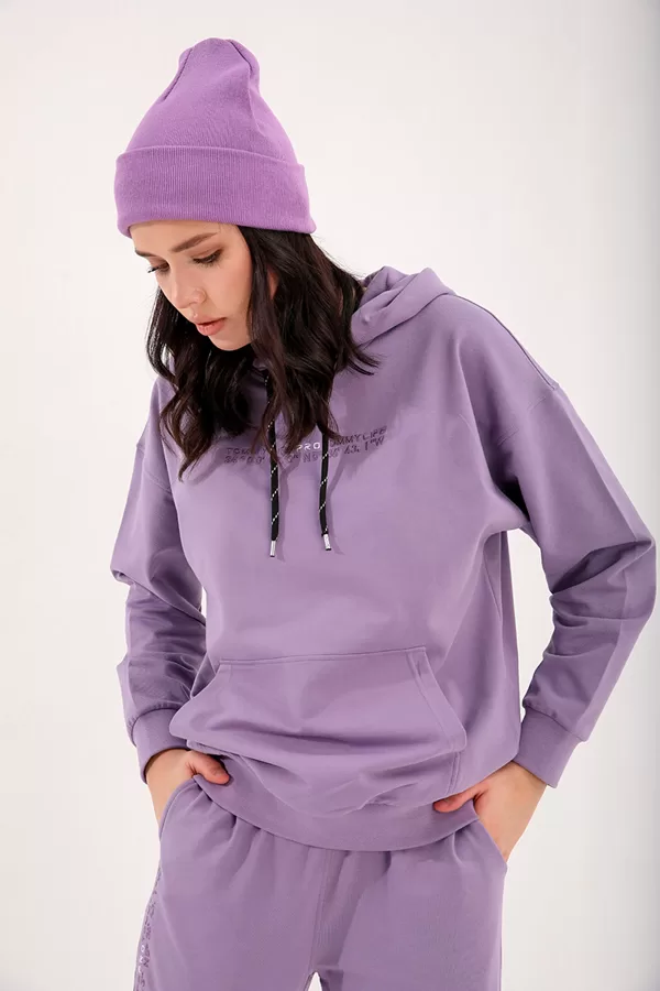 TLS 014 Izmēri no S līdz 2XL , 77% kokvilna 17% poliesters 6% elastāns . 32 eur
