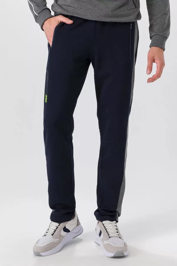 BR 02 Izmēri no S līdz 2XL , 80% kokvilna 15% poliesters 5% elastāns , 22 eur