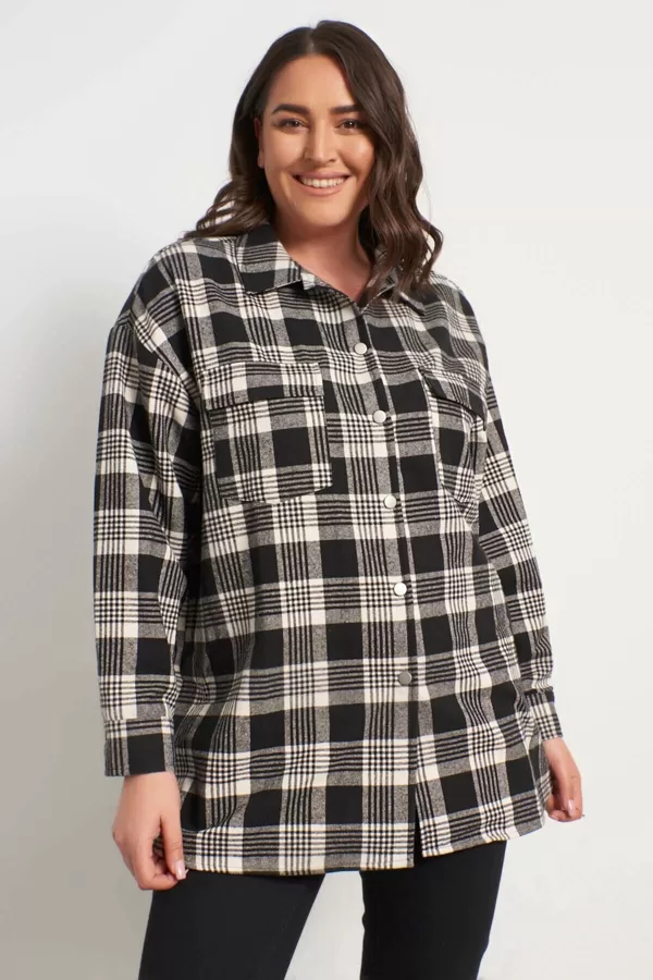 MAYLINE 01 Izmēri no 42 līdz 52 , 60% kokvilna 40% poliesters , 29 eur