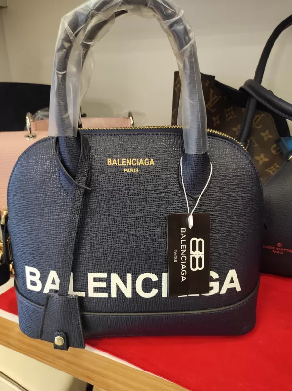 BS 066  45 EUR