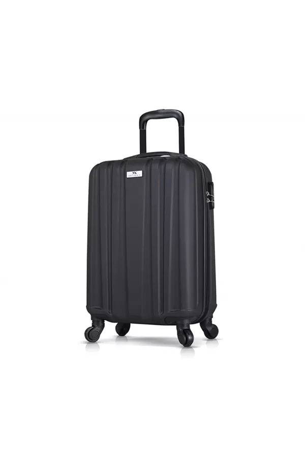 KM  006  Izmērs 56x36x24  svars 2,5 kg  cena 60 eur 