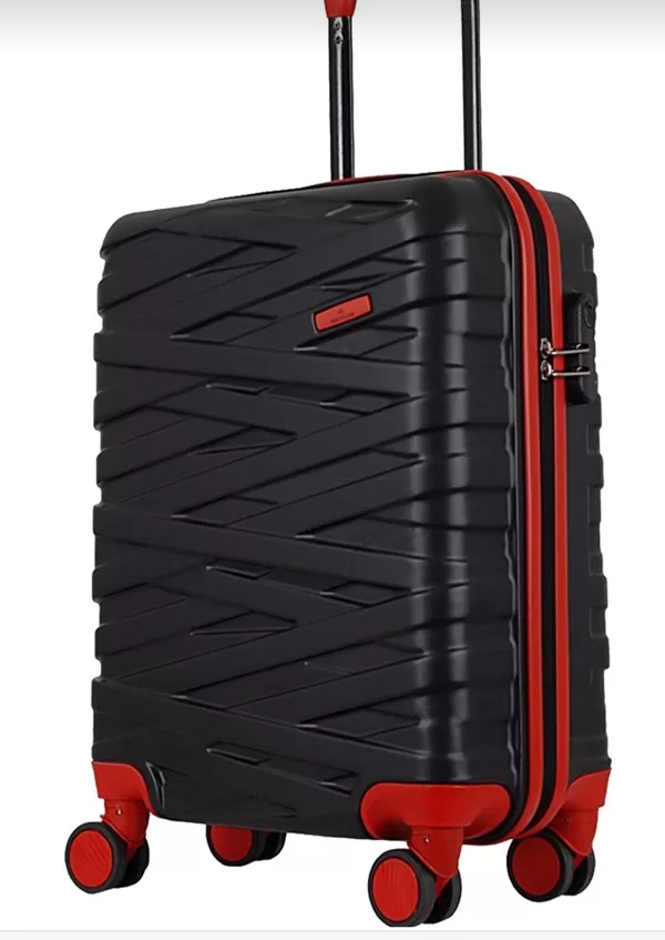KL 027 izmērs 71x49x15   cena 95 eur   svars 4 kg
